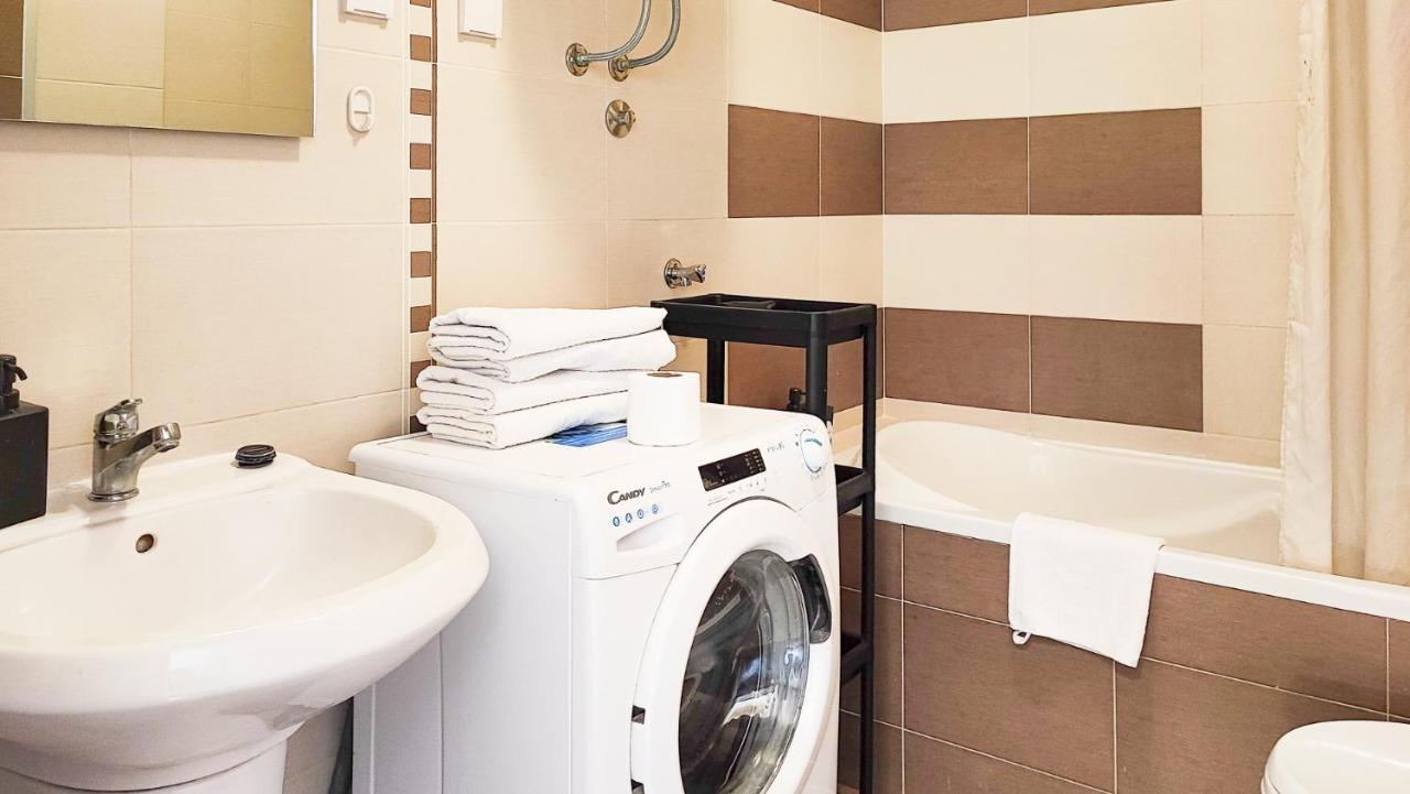 Filinhome Papa Suite 5 Novi Sad Eksteriør billede