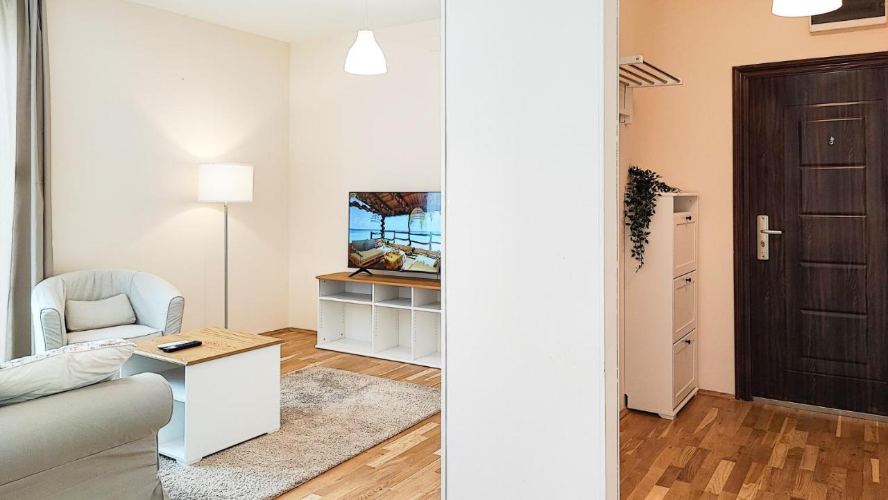 Filinhome Papa Suite 5 Novi Sad Eksteriør billede