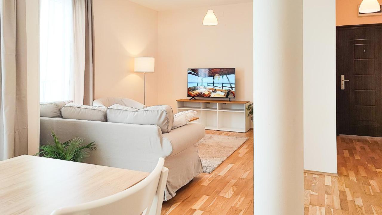 Filinhome Papa Suite 5 Novi Sad Eksteriør billede